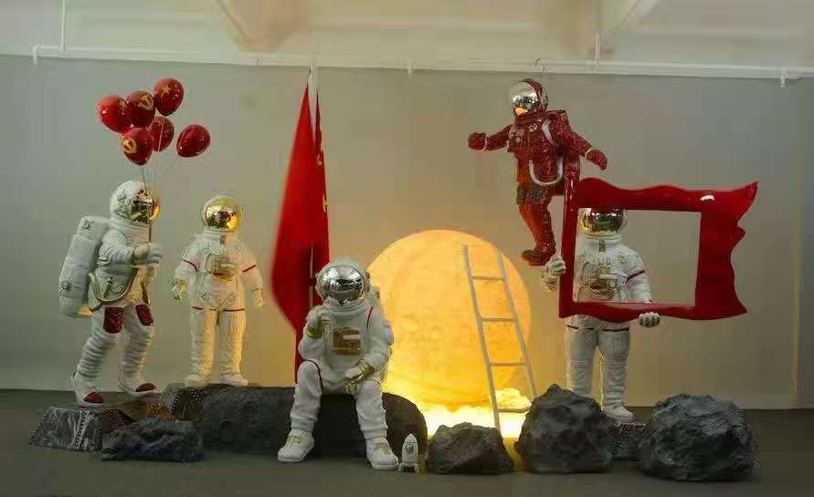 玻璃钢太空人宇航员雕塑模型摆件